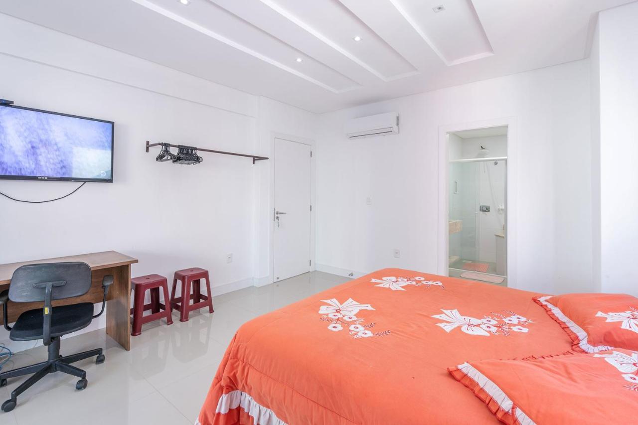 Apto A 260M Da Meia Praia Em Condominio De Luxo Sc イタペマ エクステリア 写真