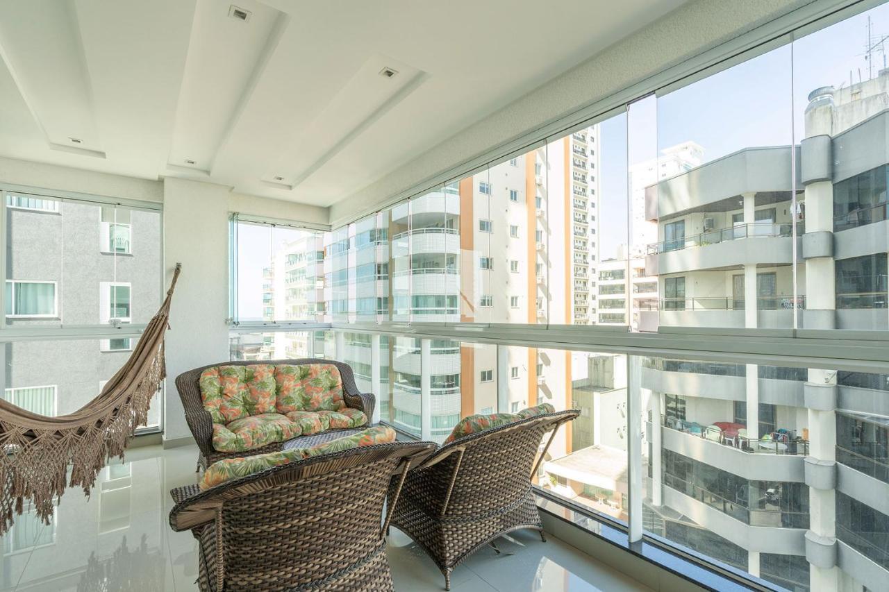 Apto A 260M Da Meia Praia Em Condominio De Luxo Sc イタペマ エクステリア 写真