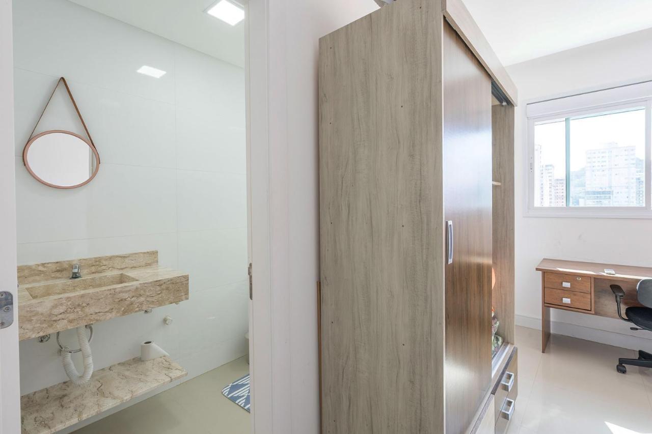 Apto A 260M Da Meia Praia Em Condominio De Luxo Sc イタペマ エクステリア 写真