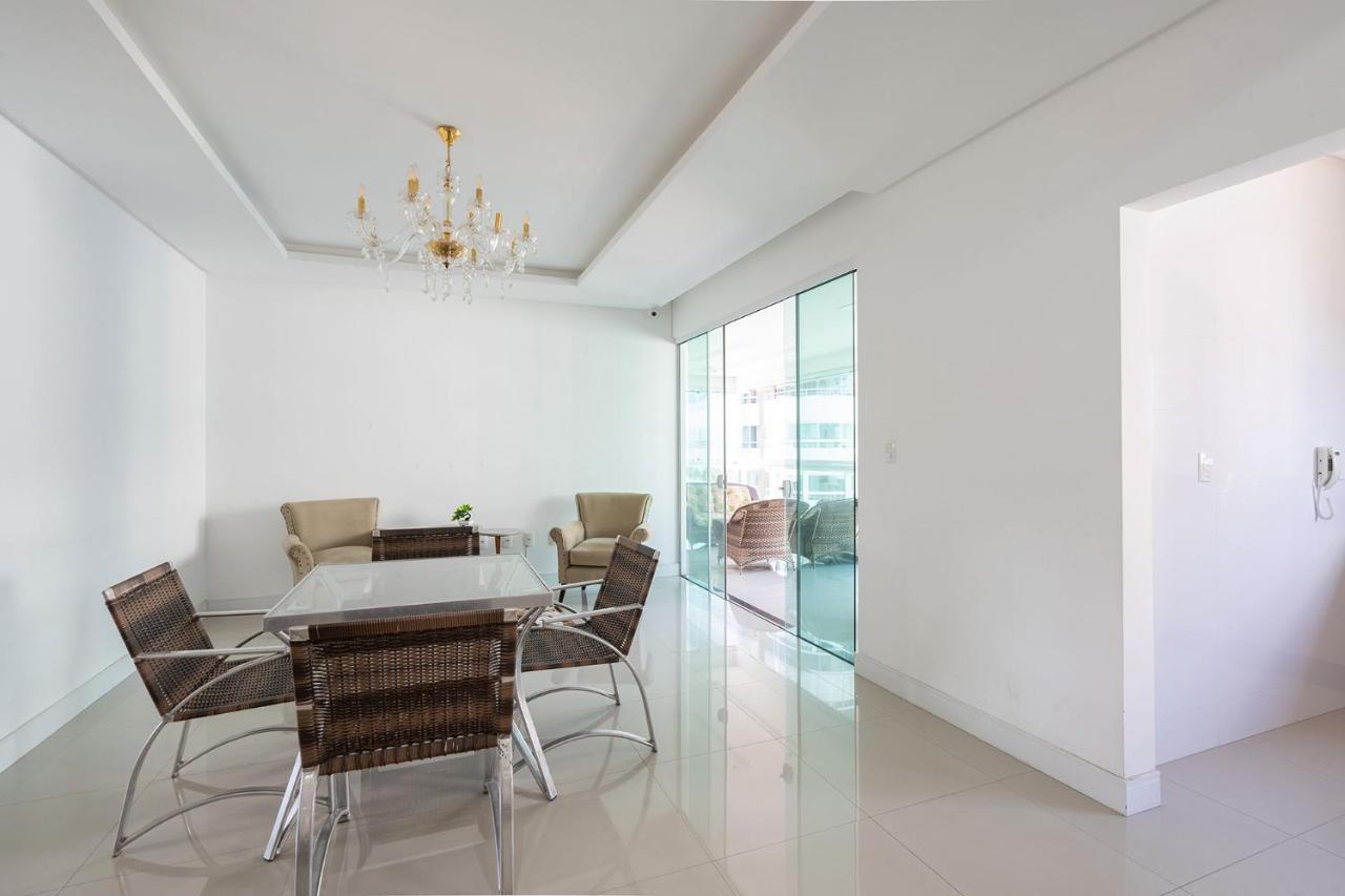 Apto A 260M Da Meia Praia Em Condominio De Luxo Sc イタペマ エクステリア 写真