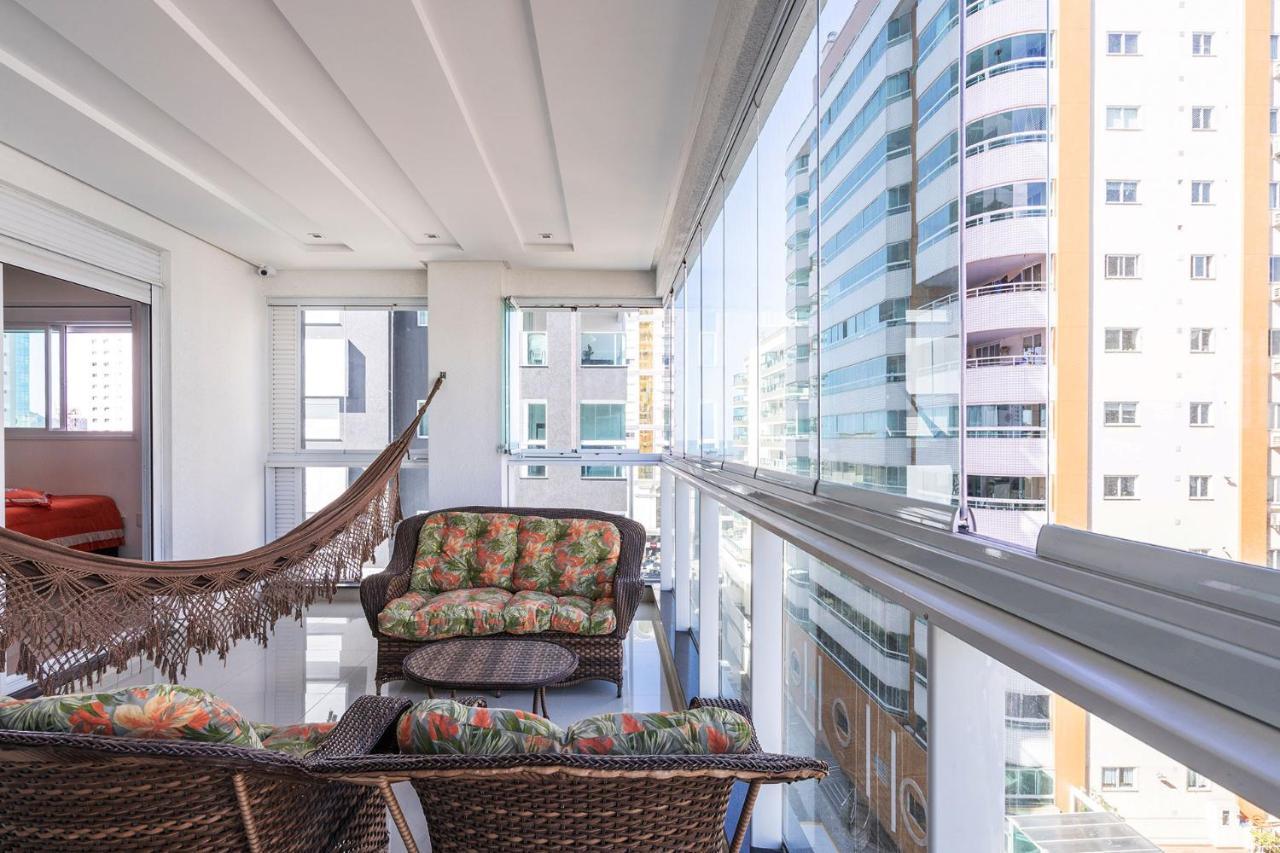 Apto A 260M Da Meia Praia Em Condominio De Luxo Sc イタペマ エクステリア 写真